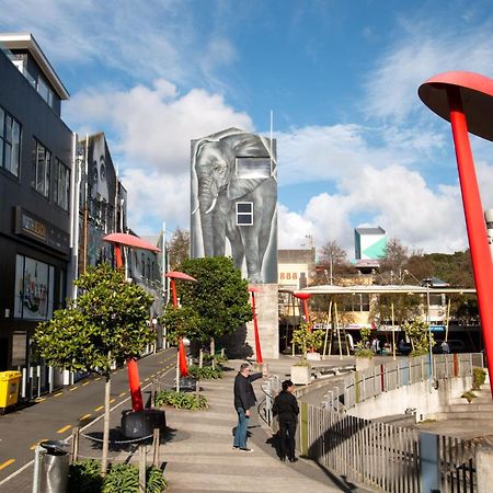 Stay Central The Penthouse New Plymouth Exteriör bild